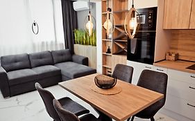 Agia- Luxury Apartment