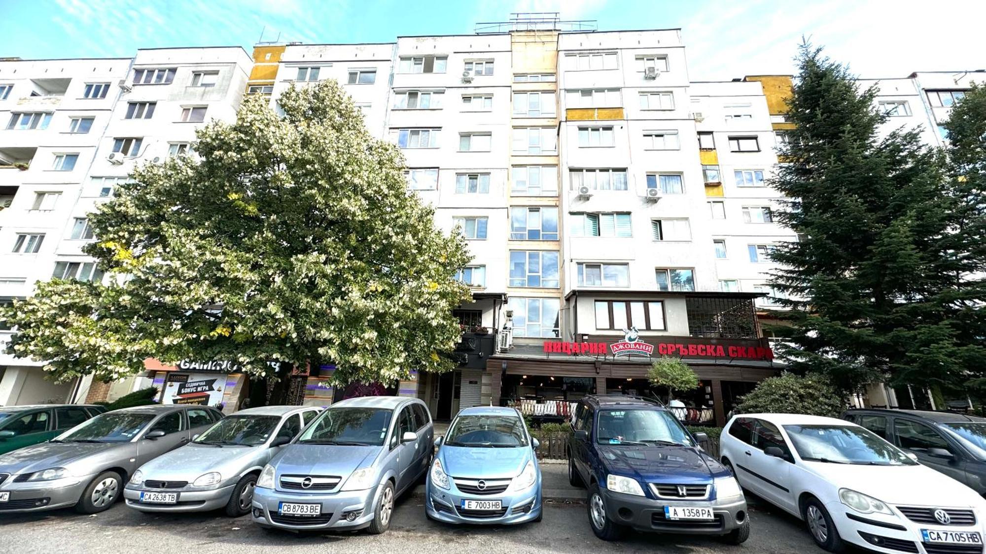 Agia- Luxury Apartment София Екстериор снимка